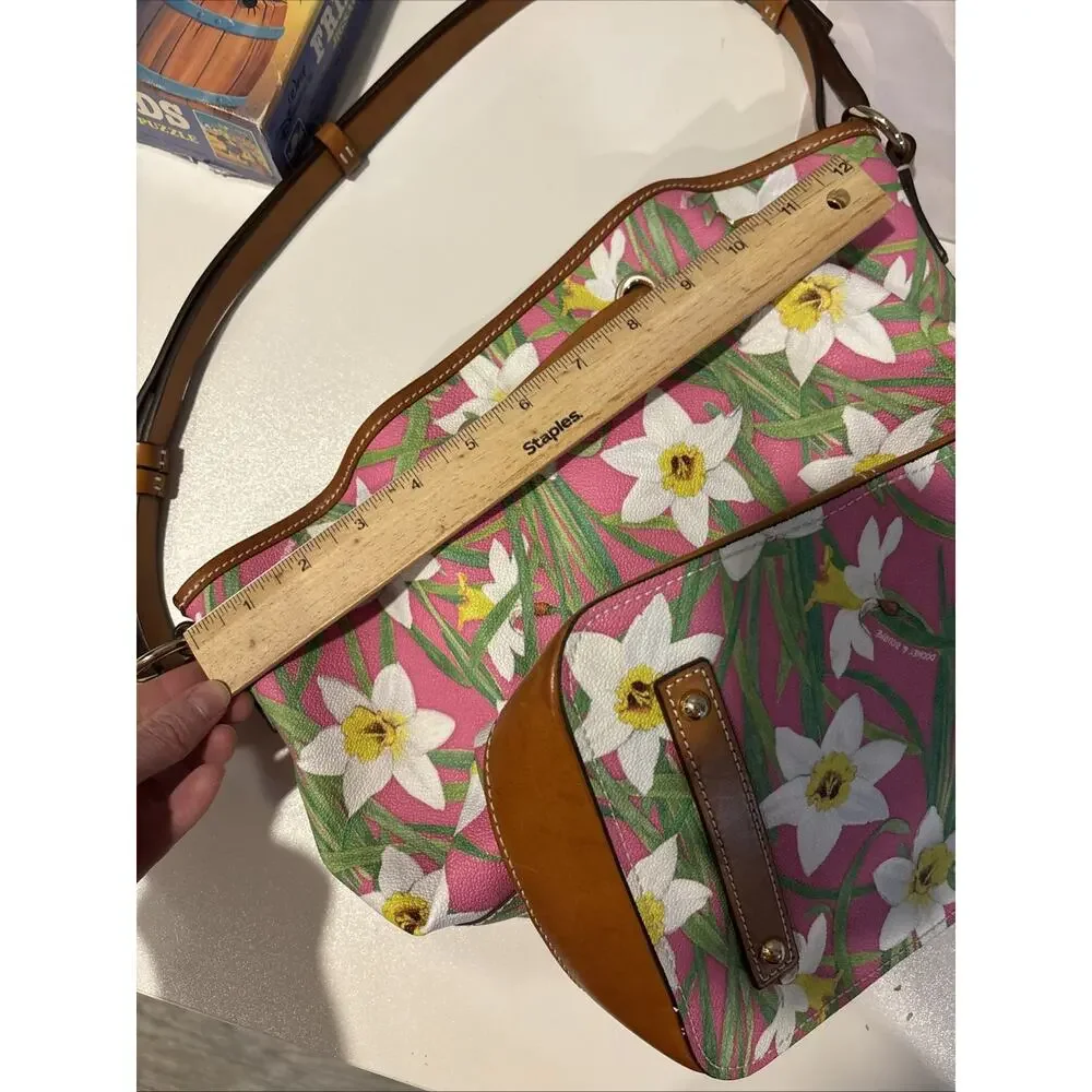 Dooney & Bourke dooney bourke